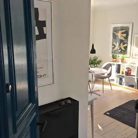 Canal Calm Apartment